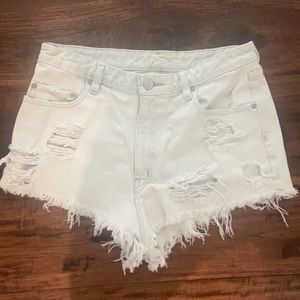 BDG DENIM CHEEKY SUPER HIGH RISE SHORTS